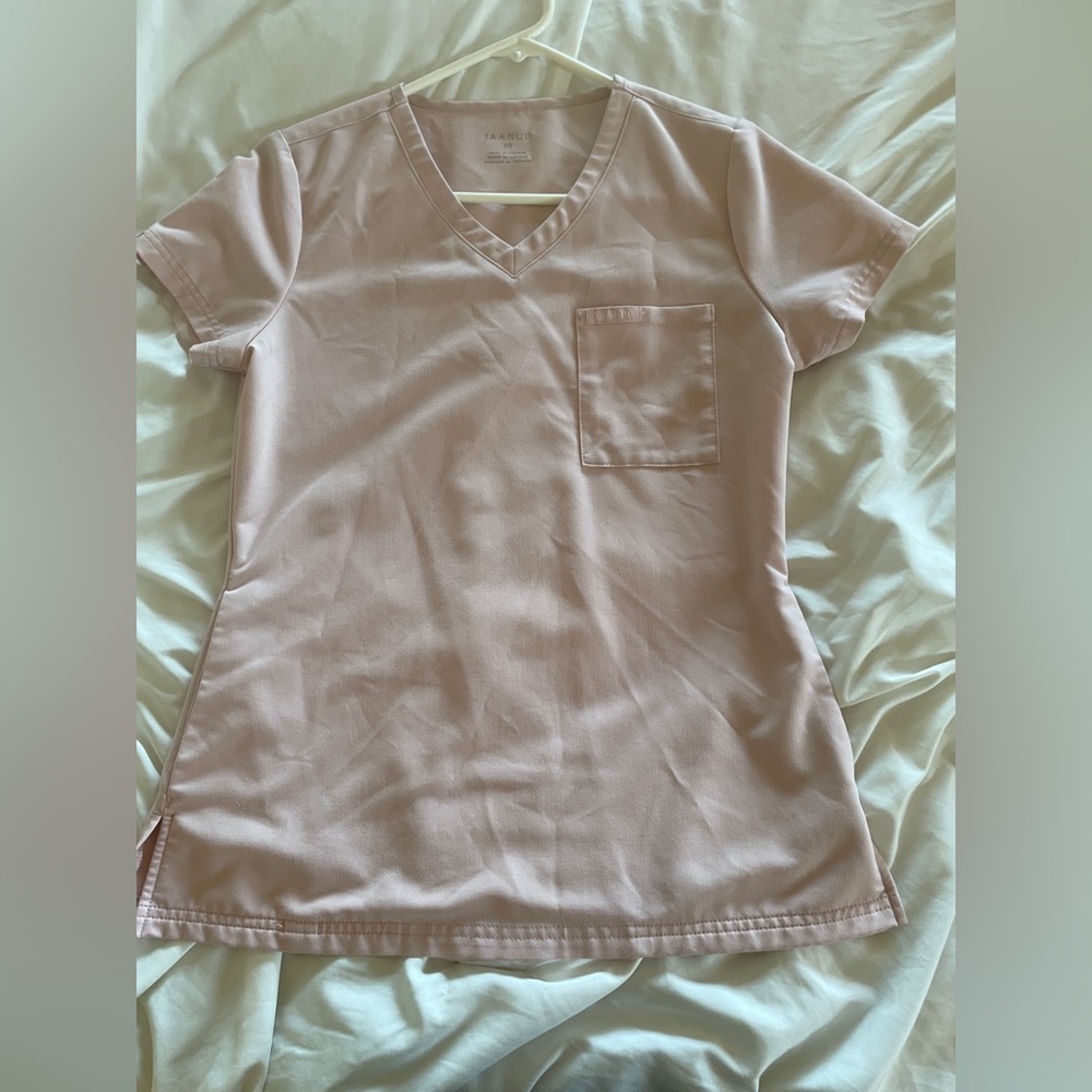 Light pink scrub top from JAANUU